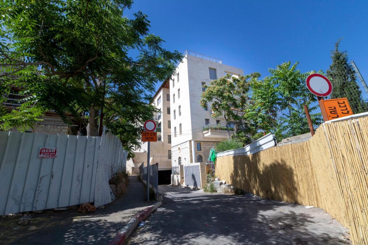 The Haneviim Suites - Isrentals Jerusalém Exterior foto