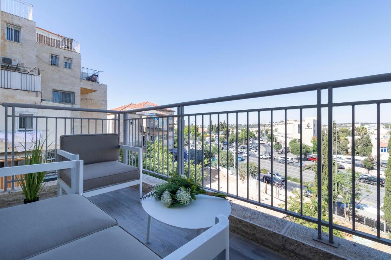 The Haneviim Suites - Isrentals Jerusalém Exterior foto