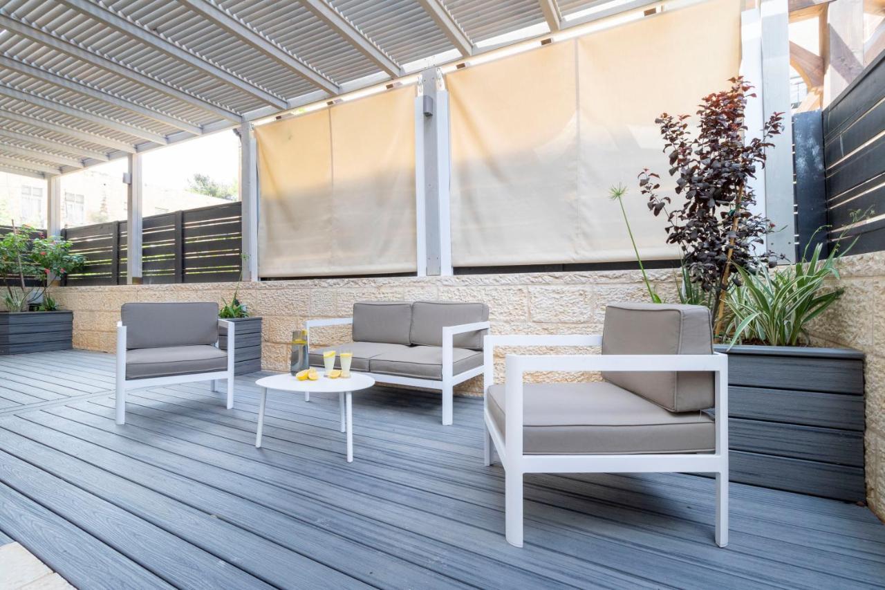 The Haneviim Suites - Isrentals Jerusalém Exterior foto