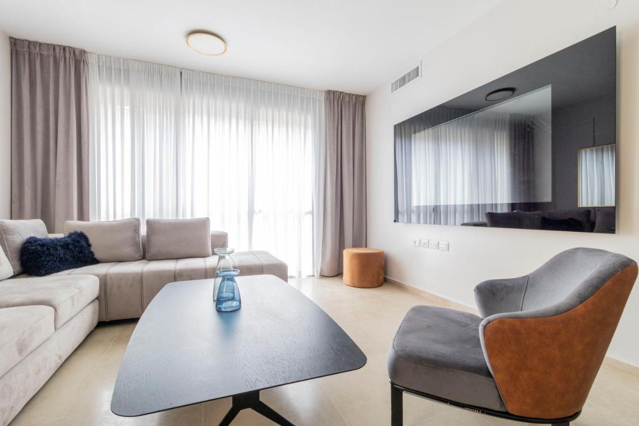 The Haneviim Suites - Isrentals Jerusalém Exterior foto
